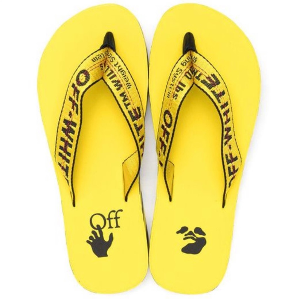 Off-White c/o Virgil Abloh